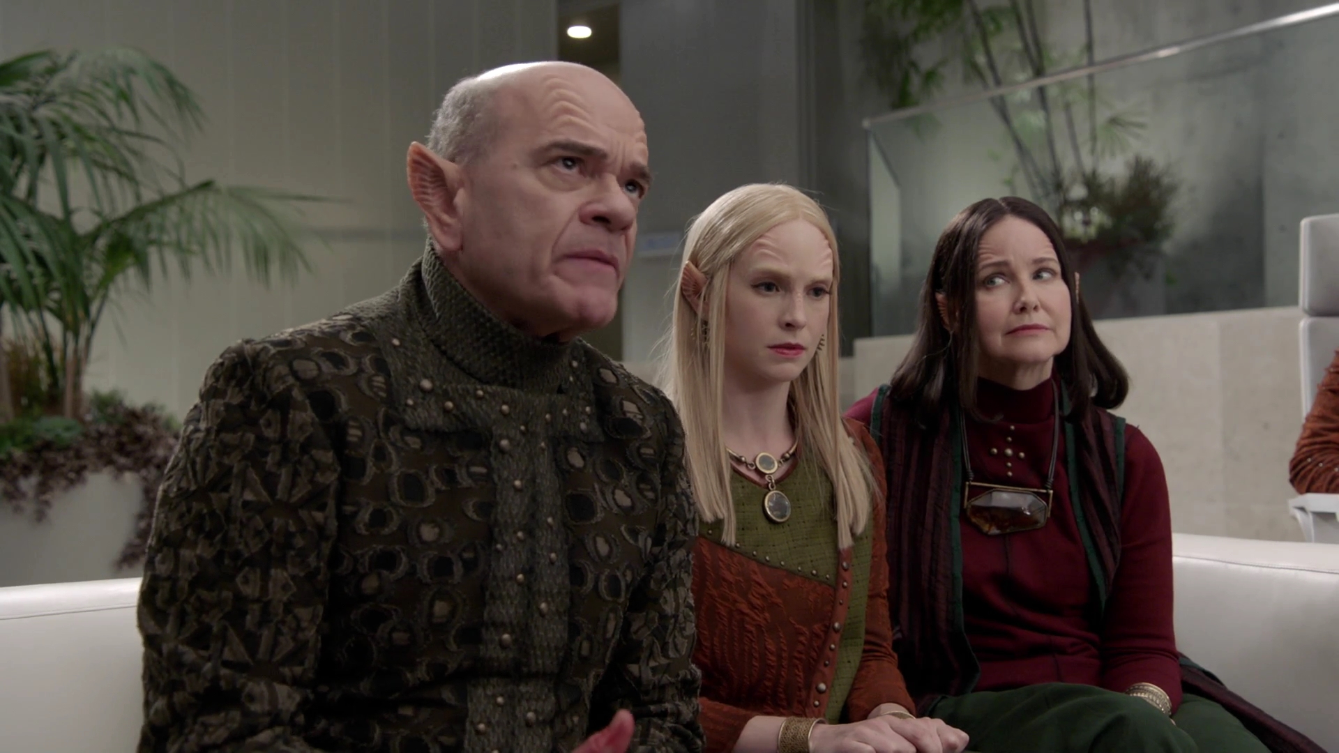 VampireDiariesWorld-dot-nl_TheOrville2x03-1725.jpg