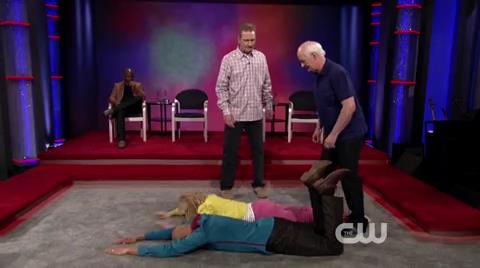 VampireDiariesWorld-dot-org_WhoseLineIsItAnyway1x03-1065.jpg