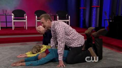 VampireDiariesWorld-dot-org_WhoseLineIsItAnyway1x03-1083.jpg