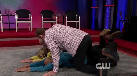 VampireDiariesWorld-dot-org_WhoseLineIsItAnyway1x03-1089.jpg