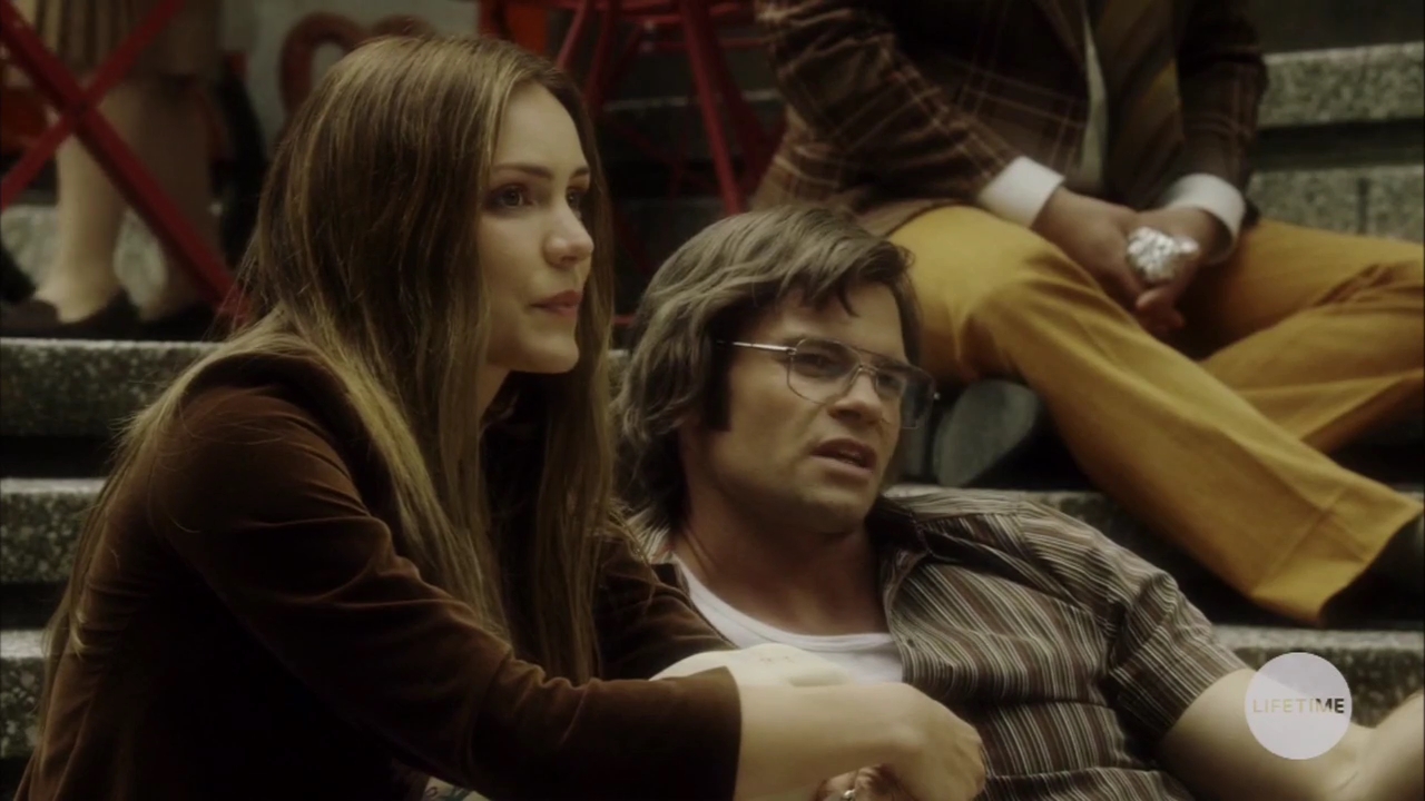 VampireDiariesWorld-dot-nl_TheLostWifeofRobertD00535.jpg