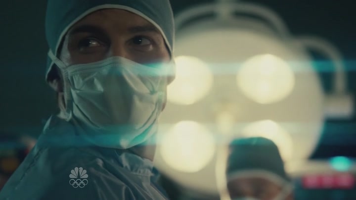 VampireDiariesWorld-dot-org_SavingHopeS01E03-0573.jpg