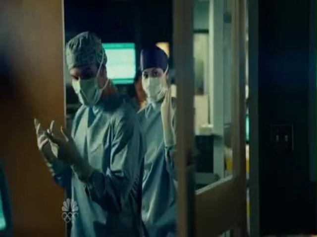 VampireDiariesWorld-dot-org_SavingHopeS01E06-0320.jpg