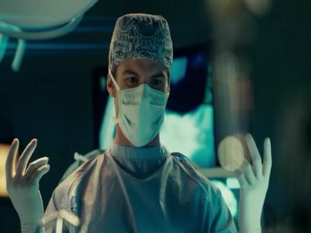 VampireDiariesWorld-dot-org_SavingHopeS01E06-0342.jpg
