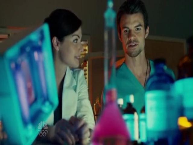 VampireDiariesWorld-dot-org_SavingHopeS01E06-1887.jpg