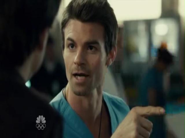 VampireDiariesWorld-dot-org_SavingHopeS01E07-1093.jpg