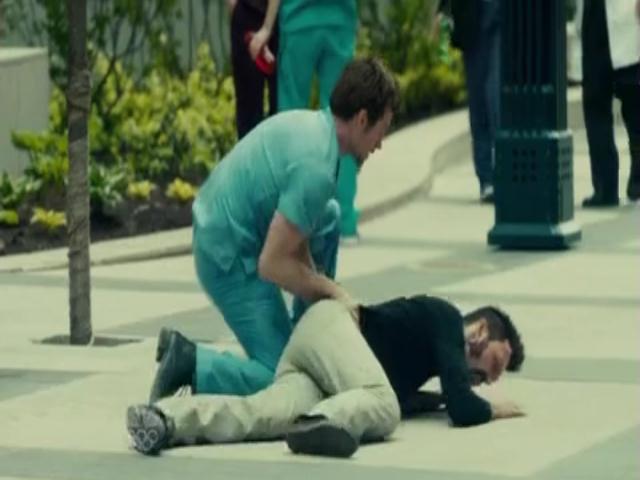 VampireDiariesWorld-dot-org_SavingHopeS01E07-1536.jpg