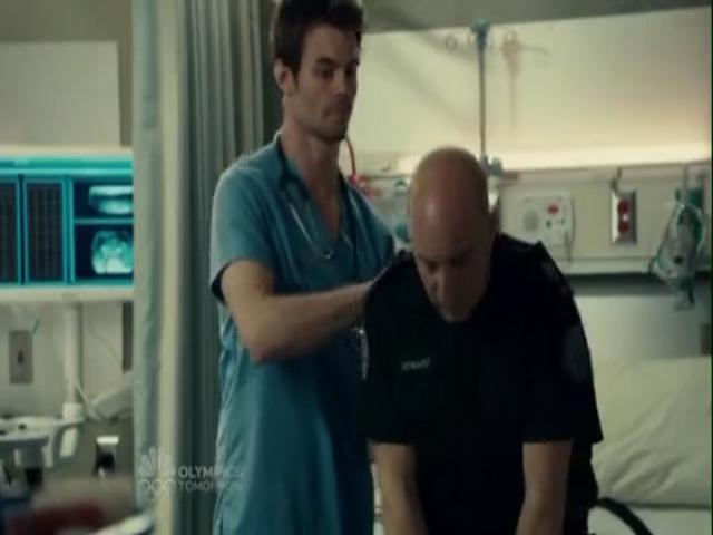 VampireDiariesWorld-dot-org_SavingHopeS01E08-0356.jpg