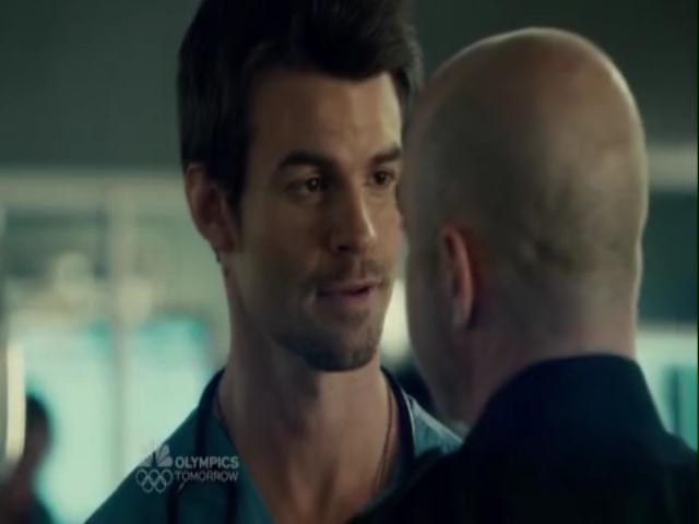 VampireDiariesWorld-dot-org_SavingHopeS01E08-0742.jpg