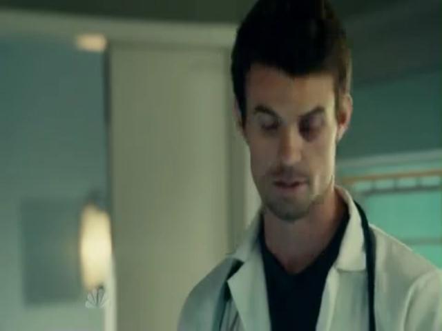 VampireDiariesWorld-dot-org_SavingHopeS01E09-0673.jpg