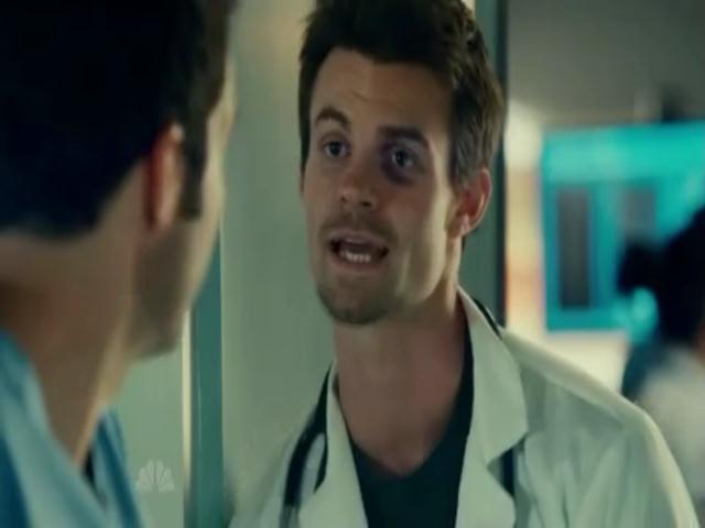VampireDiariesWorld-dot-org_SavingHopeS01E09-1132.jpg