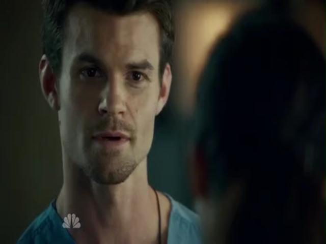 VampireDiariesWorld-dot-org_SavingHopeS01E11-1791.jpg