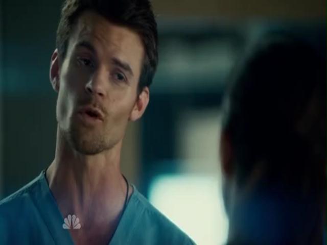 VampireDiariesWorld-dot-org_SavingHopeS01E11-1968.jpg