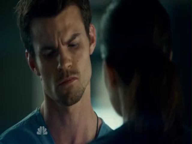 VampireDiariesWorld-dot-org_SavingHopeS01E11-1988.jpg