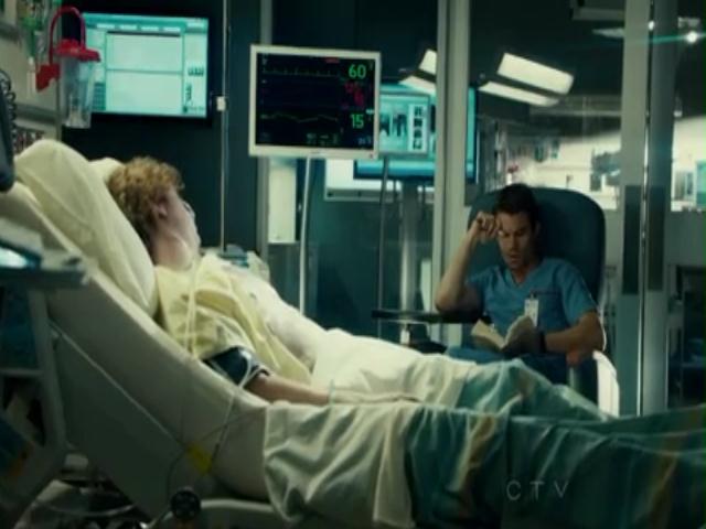 VampireDiariesWorld-dot-org_SavingHopeS01E13-1937.jpg