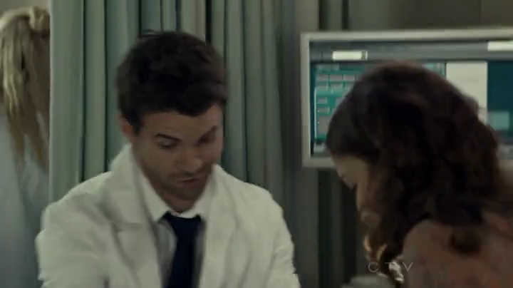 VampireDiariesWorld-dot-org_SavingHope2x01-0457.jpg