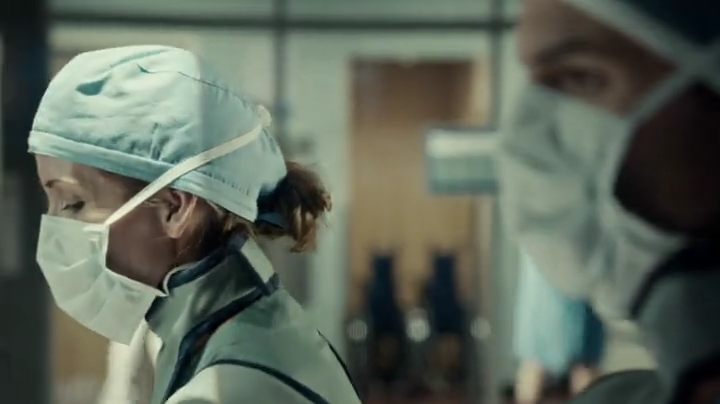 VampireDiariesWorld-dot-org_SavingHope2x01-1890.jpg