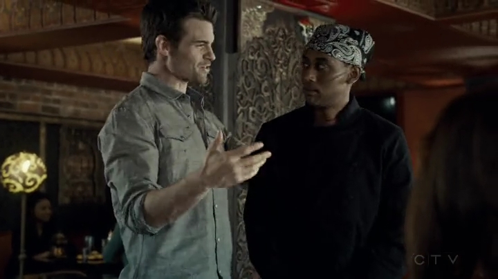 VampireDiariesWorld-dot-org_SavingHope2x05-0615.jpg