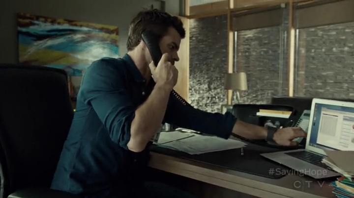 VampireDiariesWorld-dot-org_SavingHope2x06-1373.jpg