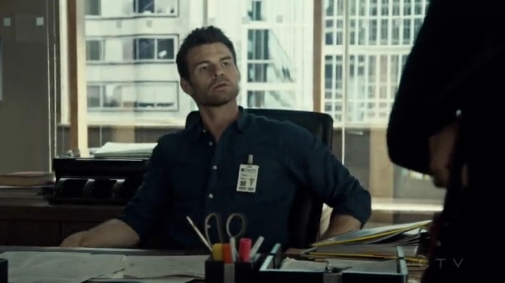 VampireDiariesWorld-dot-org_SavingHope2x06-1429.jpg