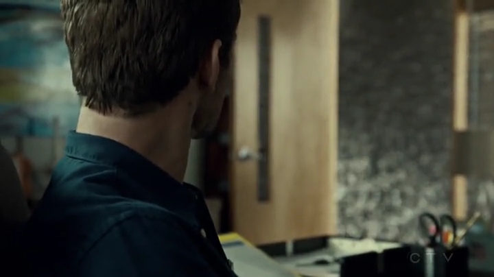 VampireDiariesWorld-dot-org_SavingHope2x06-1613.jpg