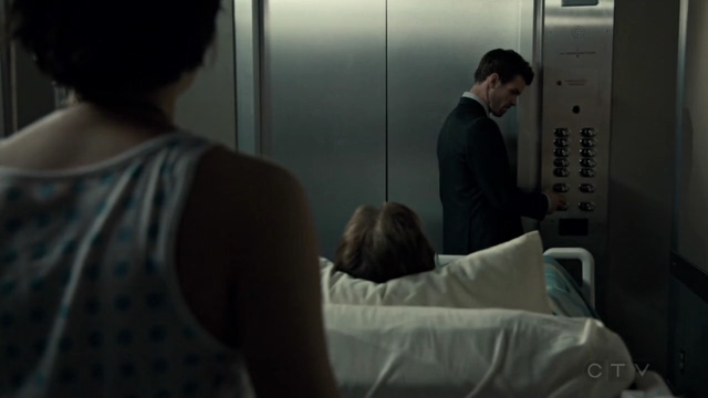 VampireDiariesWorld-dot-org_SavingHope2x07-0941.jpg