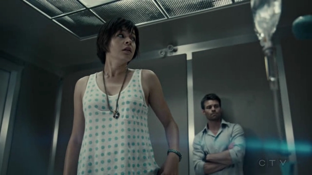 VampireDiariesWorld-dot-org_SavingHope2x07-1873.jpg