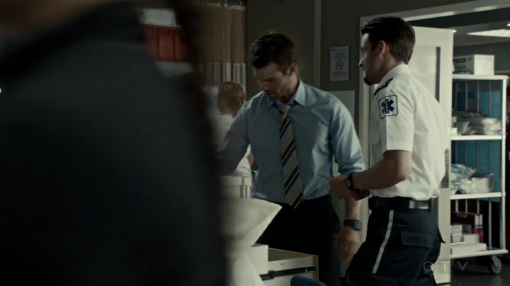 VampireDiariesWorld-dot-org_SavingHope2x09-1287.jpg