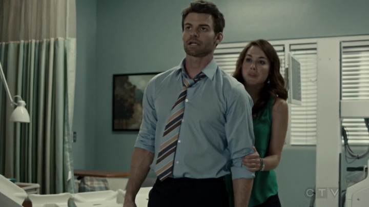 VampireDiariesWorld-dot-org_SavingHope2x09-1790.jpg VampireDiariesWorld-dot-org_SavingHope2x09-1790.jpg