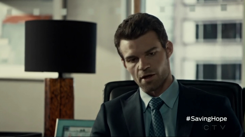 VampireDiariesWorld-dot-org_SavingHope2x11-0353.jpg