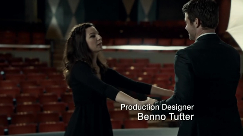 VampireDiariesWorld-dot-org_SavingHope2x12-0196.jpg
