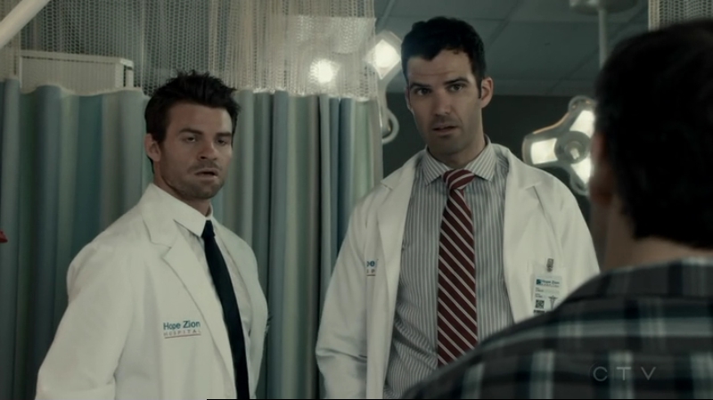 VampireDiariesWorld-dot-org_SavingHope2x12-0450.jpg