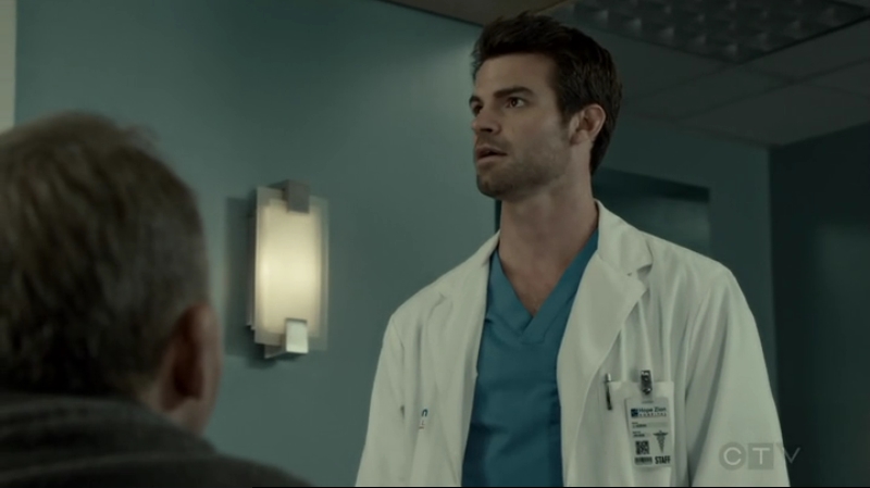 VampireDiariesWorld-dot-org_SavingHope2x12-2390.jpg
