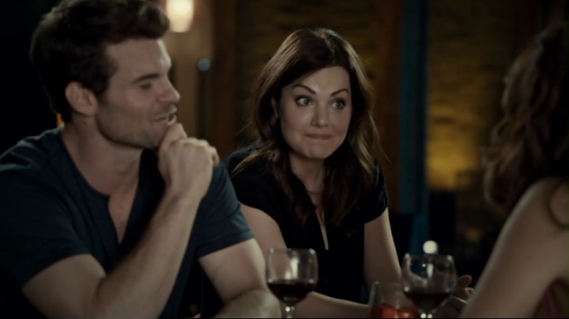 VampireDiariesWorld-dot-org_SavingHope2x13-0025.jpg