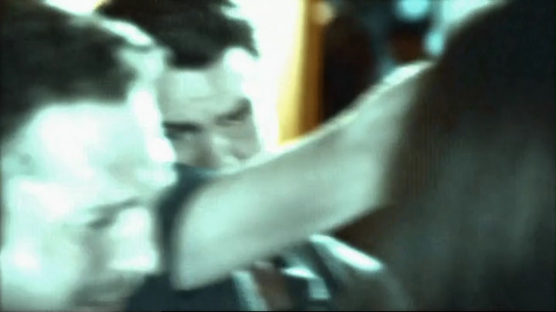 VampireDiariesWorld-dot-org_SavingHope2x13-0061.jpg