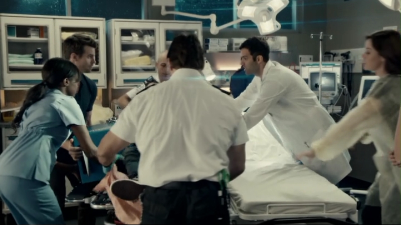 VampireDiariesWorld-dot-org_SavingHope2x13-0087.jpg