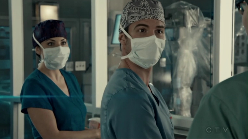 VampireDiariesWorld-dot-org_SavingHope2x13-0872.jpg