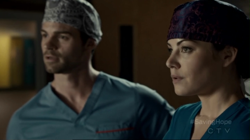 VampireDiariesWorld-dot-org_SavingHope2x13-0942.jpg