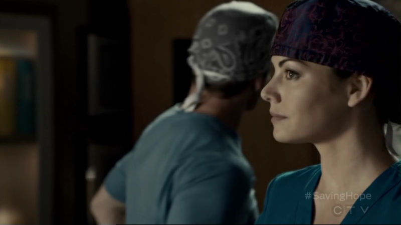 VampireDiariesWorld-dot-org_SavingHope2x13-0948.jpg