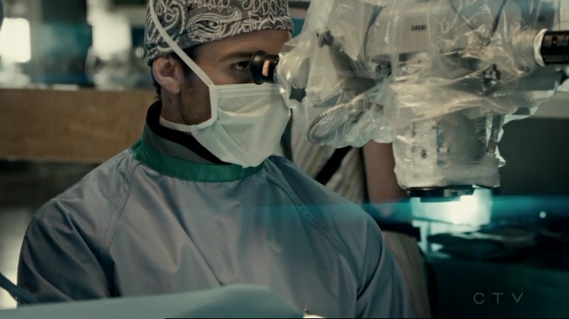 VampireDiariesWorld-dot-org_SavingHope2x13-1589.jpg