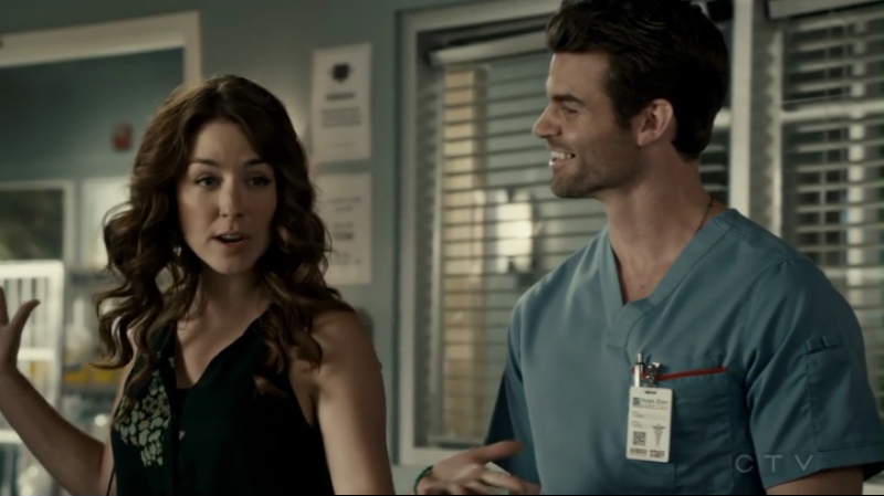 VampireDiariesWorld-dot-org_SavingHope2x13-2312.jpg