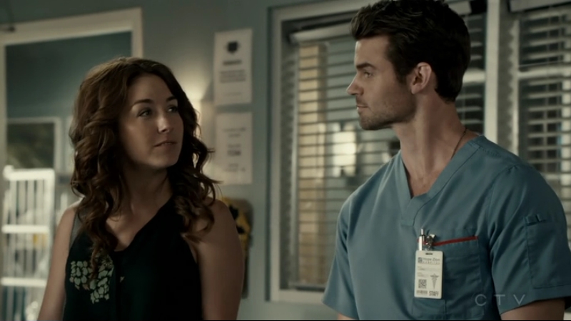 VampireDiariesWorld-dot-org_SavingHope2x13-2319.jpg