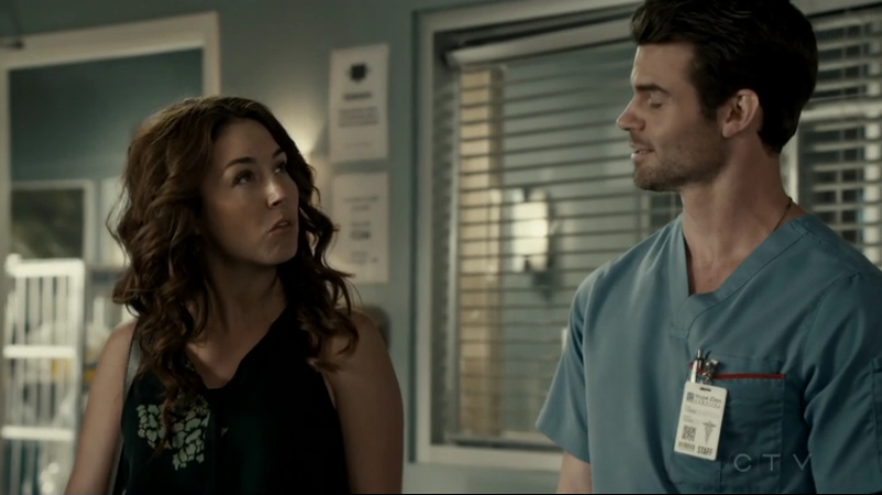 VampireDiariesWorld-dot-org_SavingHope2x13-2322.jpg