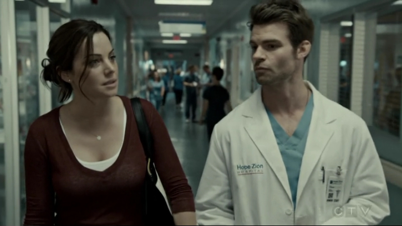 VampireDiariesWorld-dot-org_SavingHope2x14-2299.jpg
