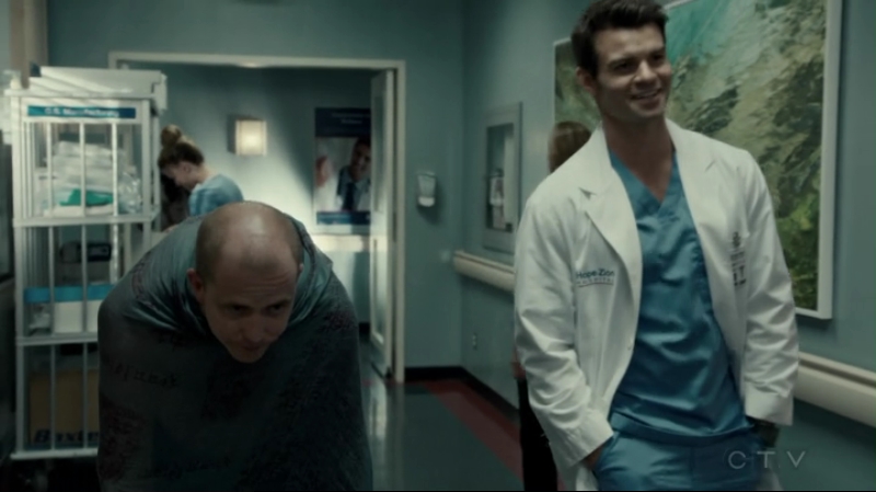 VampireDiariesWorld-dot-org_SavingHope2x15-0570.jpg