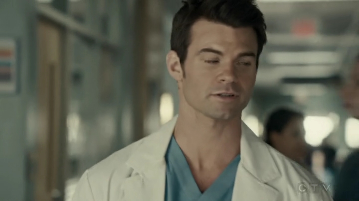 VampireDiariesWorld-dot-org_SavingHope2x16-0356.jpg