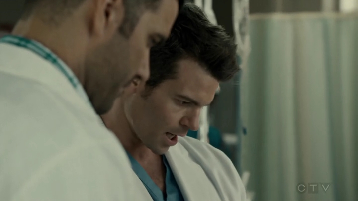 VampireDiariesWorld-dot-org_SavingHope2x16-0410.jpg