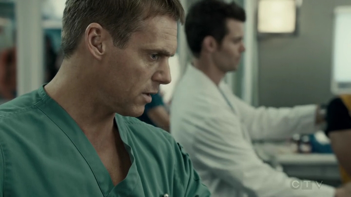 VampireDiariesWorld-dot-org_SavingHope2x17-0560.jpg