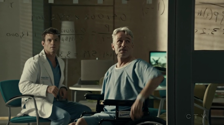 VampireDiariesWorld-dot-org_SavingHope2x18-1819.jpg