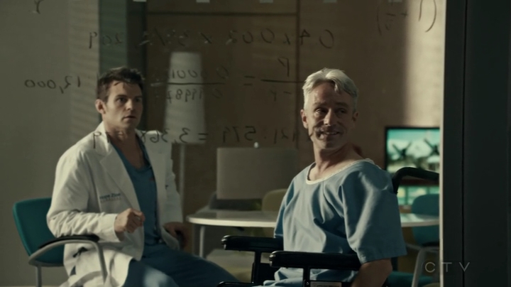 VampireDiariesWorld-dot-org_SavingHope2x18-1825.jpg